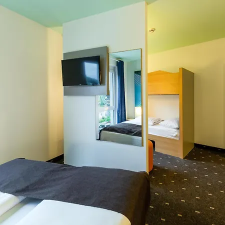 City-sued Hotel